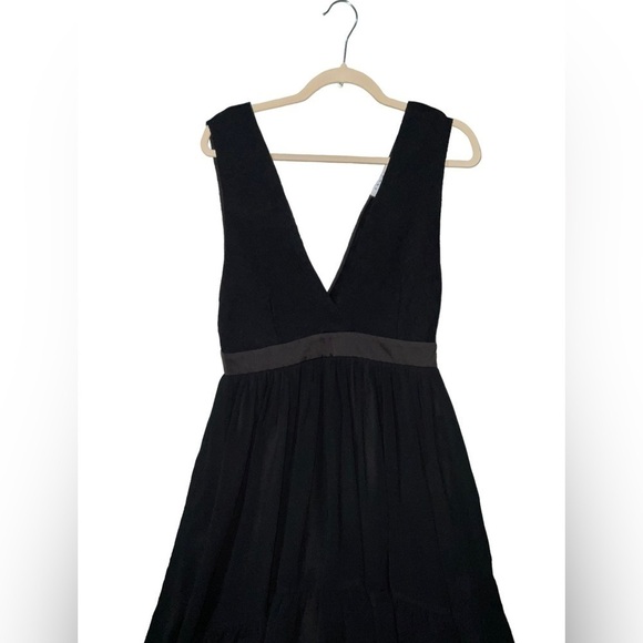 SANDRO PARIS Black Deep V Neck Sleeveless high low dress Sz. Medium - Picture 8 of 16